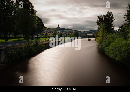 Der Fluß Teviot in Hawick in den Scottish Borders. Stockfoto