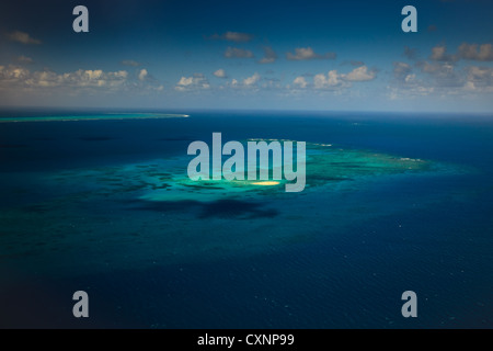 Luftbild Upolu Cay Insel im Great Barrier Reef Marine Park in Australien ein UNESCO-Weltkulturerbe Stockfoto