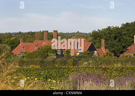 Die wichtigsten Gebäude in den Gärten der Royal Horticultural Society in Wisley, England, UK Stockfoto