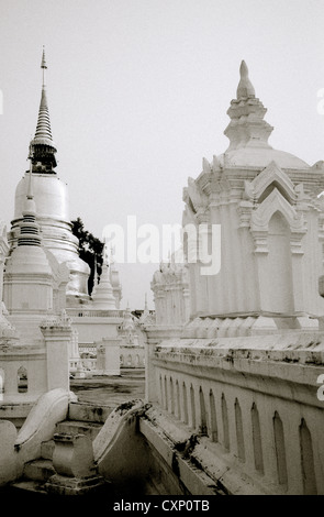 Thai Royal Friedhof im Wat Suan Dok aka Wat buppharam Chiang Mai in Thailand in Fernost Südostasien. orientalische Architektur Kunst historische Reisen Stockfoto