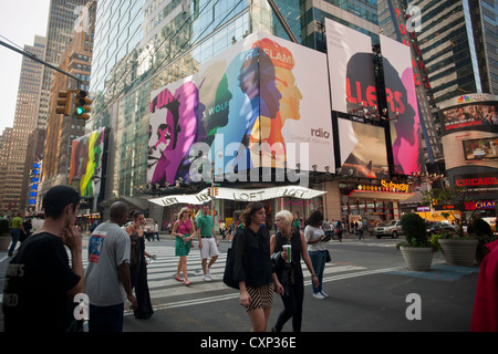 Eine Plakatwand am Times Square in New York am Freitag, 5. Oktober 2012 wirbt für den Musik-Streamingdienst Rdio Stockfoto