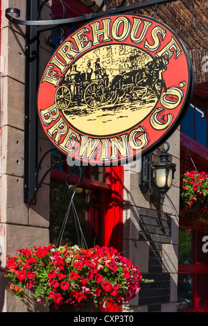 Die Feuerwache Brewing Co Bar und Brauerei auf der Main Street in der Innenstadt von Rapid City, South Dakota, USA Stockfoto