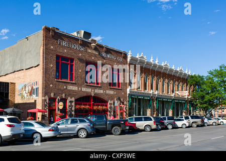 Die Feuerwache Brewing Co Bar und Brauerei auf der Main Street in der Innenstadt von Rapid City, South Dakota, USA Stockfoto