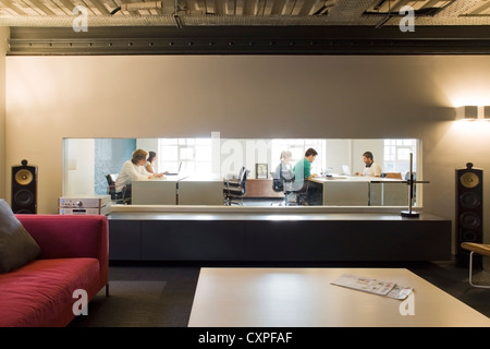 Distiller Records Office, London, Vereinigtes Königreich. Architekt: Milford / Martin Llp, 2012. Stockfoto