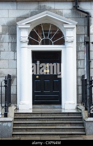 Georgische Tür, Fitzwilliam Square, Dublin, Irland. Stockfoto