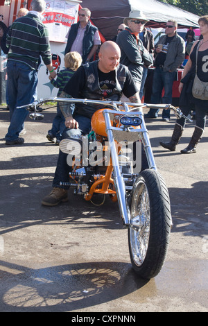 Chopper Motorrad bei einer Show in Gloucestershire, England Stockfoto