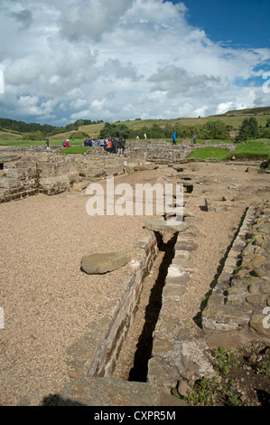 Wasser-Drainage-Kanäle in der römischen Armee Festung Township an Vindolanda, Bardon Mill. Northumberland.  SCO 8633 Stockfoto