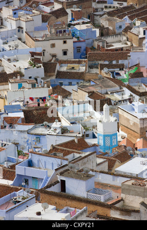 Übersicht der Häuser auf das Riffgebirge, Chefchaouen, Marokko Stockfoto