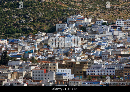 Übersicht der Häuser auf das Riffgebirge, Chefchaouen, Marokko Stockfoto