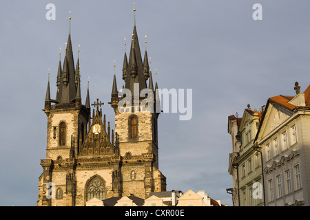 Altstädter Ring mit Teynkirche Prag UNESCO World Heritage Site Tschechische Republik Europa Stockfoto