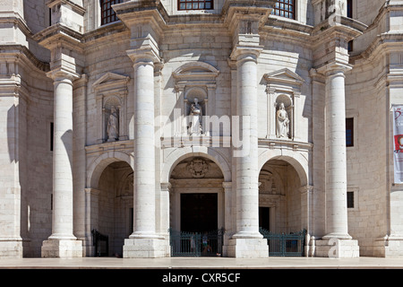Kirche Santa Engrácia, besser bekannt als nationale Pantheon (Panteão Nacional). Lissabon, Portugal. barocke Architektur des 17. Jahrhunderts Stockfoto