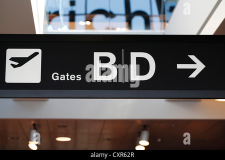 Zeichen, "B und D Tore" am Flughafen Zürich oder Flughafen Kloten, ZRH, Schweiz, Europa Stockfoto