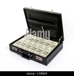 100-Dollar-Scheine in einer Aktentasche, Koffer voller Geld Stockfoto