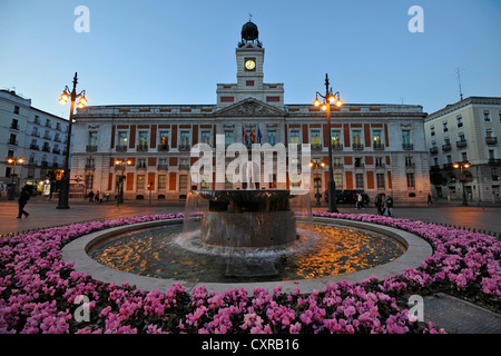 Presidencia De La Comunidad de Madrid, Antigua Casa de Correos, Büro der autonomen Gemeinschaft von Madrid, Sitz des Amtes Stockfoto