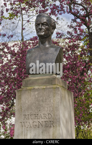 Büste von Richard Wagner, Denkmal an der Oper, Leipziger Notenspur, Leipzig, Sachsen, Deutschland, Europa Stockfoto