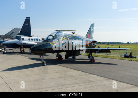 RAF BAE Hawk T1 ist eine britische einmotoriges, erweiterte Jet-Schulflugzeug Stockfoto