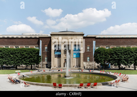 Museum Kunstpalast, Kunstmuseum, Ehrenhof Gebäude, Düsseldorf, Nordrhein-Westfalen, Deutschland, Europa Stockfoto