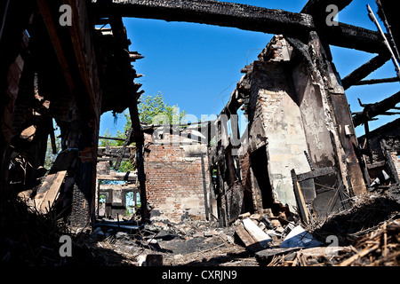 Überreste der ausgebrannten Trattoria in Jork, Niedersachsen, Deutschland, Europa Stockfoto