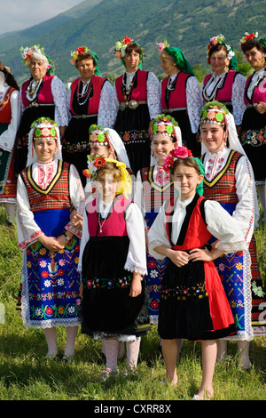 Folklore-Gruppe, Rosenfest, Karlovo, Bulgarien, Europa Stockfoto