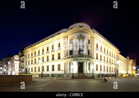 Hessischen Landtag, Parlamentsgebäude, ehemaligen Stadtschloss Stadtschloss, Marktplatz, in der Nacht, Wiesbaden, Hessen Stockfoto