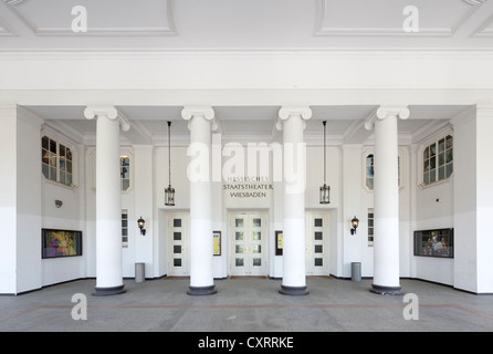 Theater-Kolonnaden, Hessischen Staatstheater, Bowling Green, Wiesbaden, Hessen, Deutschland, Europa, PublicGround Stockfoto