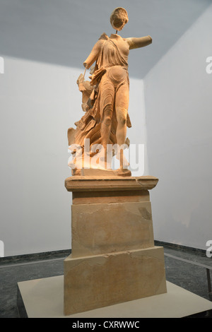 Statue der Nike des Paeonios, das archäologische Museum von Olympia, das antike Olympia, Elis, Westgriechenland Region, Griechenland Stockfoto