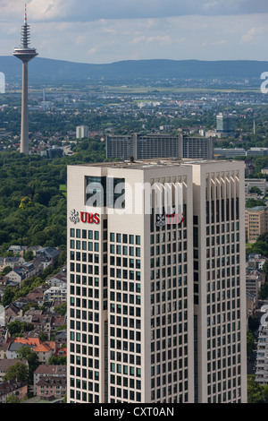 Opernturm, Bürogebäude mit Büros der Schweizer UBS AG, Westend, Bankenviertel, Frankfurt Am Main, Hessen, Deutschland, Europa Stockfoto