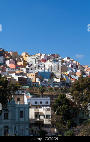 Bunten verschachtelten Häusern im Stadtteil San Juan, Las Palmas de Gran Canaria, Gran Canaria, Kanarische Inseln, Spanien, Europa Stockfoto