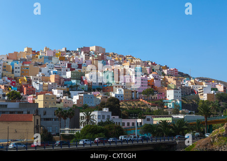 Bunten verschachtelten Häusern im Stadtteil San Juan, Las Palmas de Gran Canaria, Gran Canaria, Kanarische Inseln, Spanien, Europa Stockfoto