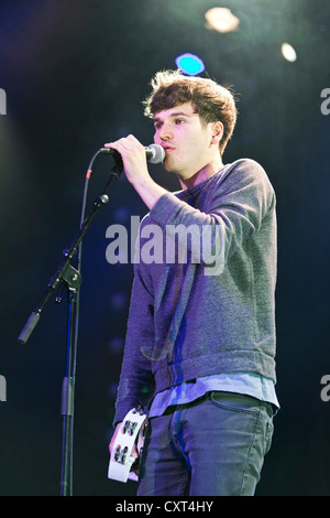 Schweizer Sänger-Songwriter James Gruntz, Leben am Winterfestival, Wolhusen, Luzern, Schweiz, Europa Stockfoto