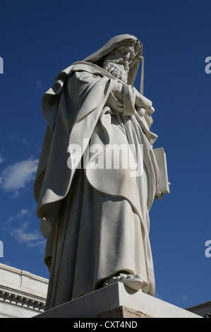 Statue des Apostels Paulus, Basilika San Paolo Fuori le Mura, Basilika Sankt Paul vor den Mauern, Rom, Italien, Europa Stockfoto