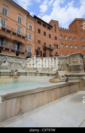 Fonte Gaia-Brunnen, Piazza del Campo Quadrat, Siena, Italien, Europa Stockfoto