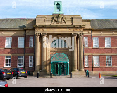 Eingang zum Rand-Hügel-Universität Hauptgebäude Ormskirk Lancashire uk Großbritannien Stockfoto