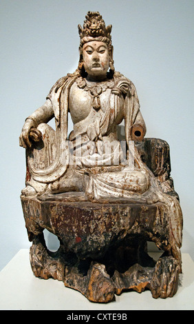Bodhisattva Avalokiteshvara in Wasser Mond Form Shuiyue Guanyin Ming Dynastie 1385 China Willow Gesso pigment 35 cm Chinesisch Stockfoto