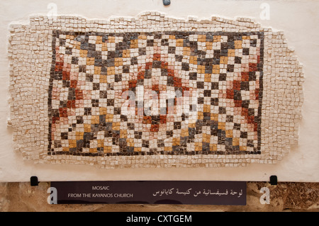 Mosaik von Kayanos Kirche in Mount Nebo Museum, Jordanien Stockfoto