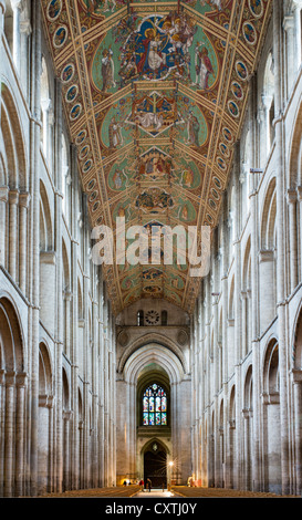 Ely Cathedral, Cambridgeshire, zeigt die schöne Decke. Stockfoto