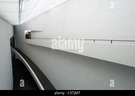 Innere des Kiasma Museum für zeitgenössische Kunst in Helsinki Finnland Stockfoto