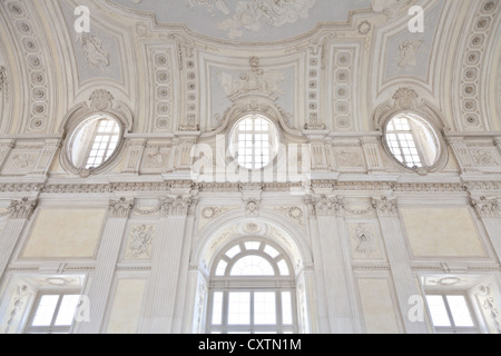 Ansicht der Galleria di Diana in Venaria Royal Palace, in der Nähe von Turin, Piemont Stockfoto