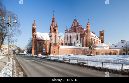 St. Anna und St. Francis und St. Bernardino Kirchen - ein Meilenstein in der Hauptstadt Litauens Vilnius Stockfoto