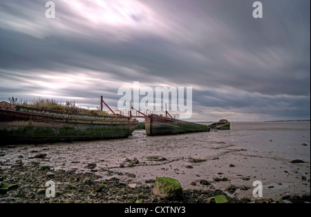 Teil eines Bootes am Strand von Paull in der Nähe von Hull Stockfoto