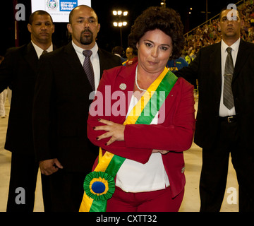 Präsident von Brasilien Dilma Rousseff Teilnahme an Karneval Rio de Janeiro Brasilien 2012 Stockfoto