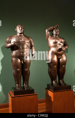 Statue von Adam und Eva von Fernando Botero, Botero Museum alias Museo Botero, Bogota, Kolumbien Stockfoto