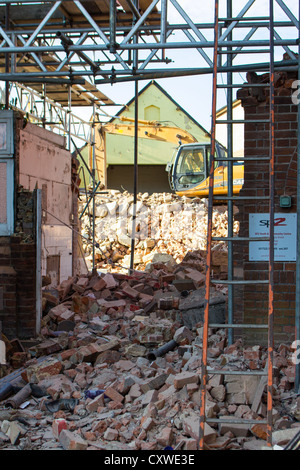 Abriss und Wiederaufbau arbeiten Salisbury England UK Stockfoto