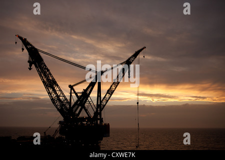 Die Heerema Thialf Marine Schwergut Bau Kran Barge Stockfoto