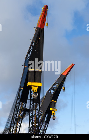 Die Heerema Thialf Marine Schwergut Bau Kran Barge Stockfoto