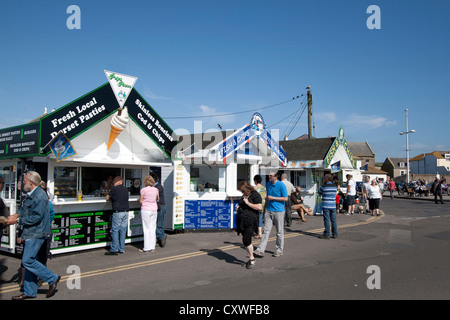 Fish &amp; Chips-Kioske, West Bay Dorset Stockfoto