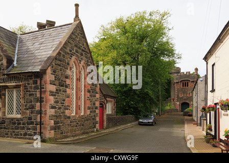 Die Old-School-Hausbau-1825 in Glenarm, County Antrim, Nordirland, Vereinigtes Königreich Stockfoto