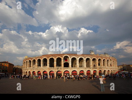 Die römische Arena in Piazza Bra, Verona, Italien Stockfoto