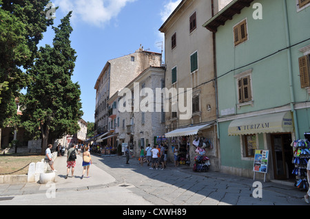 Straßenszene in Pula, Istrien, Kroatien Stockfoto