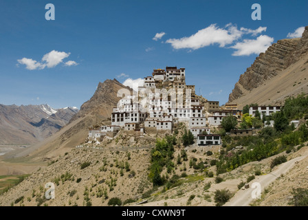 Ein Blick auf Schlüssel-Kloster und das Spiti Tal aus dem Westen. Spiti, Nordindien Stockfoto